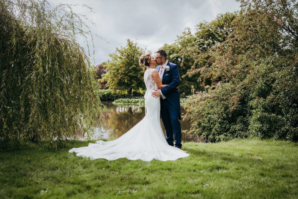 bride groom portrait photography